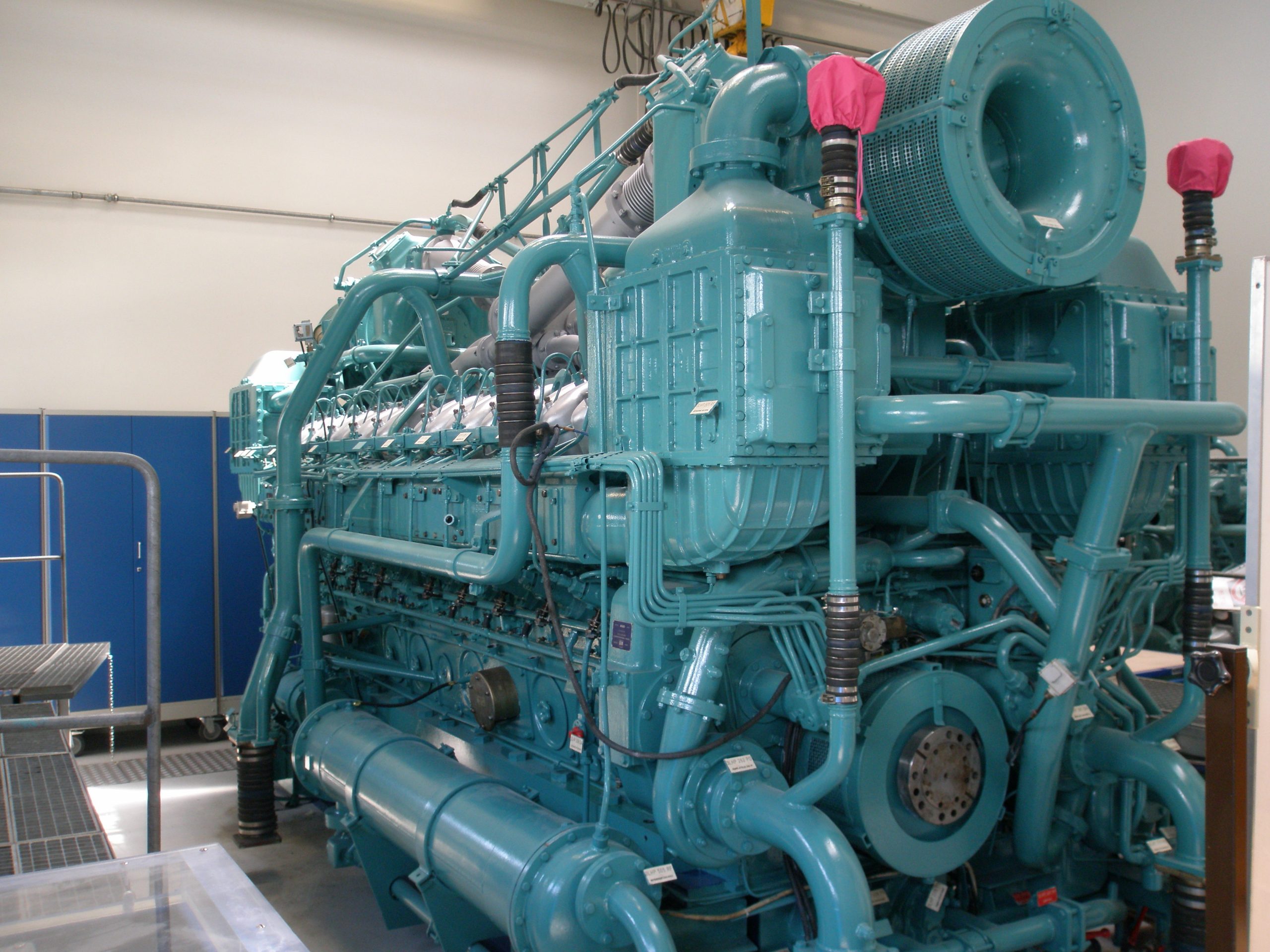 Entretien et réparation de moteurs iveco ftp cnh industriels GE GMP marine Rhône Alpes
